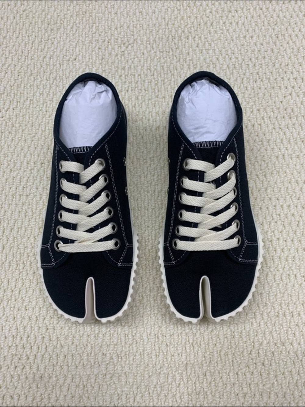 Women’s Black Split-Toe Athletic Sneakers with Cream Laces